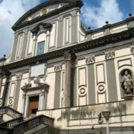 Annie's * נאפולי