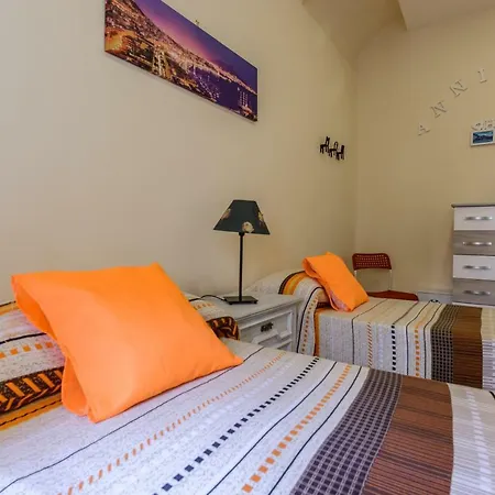 Annie's Apartament